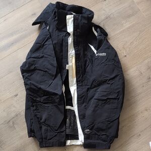 Columbia Women's Black Jacket